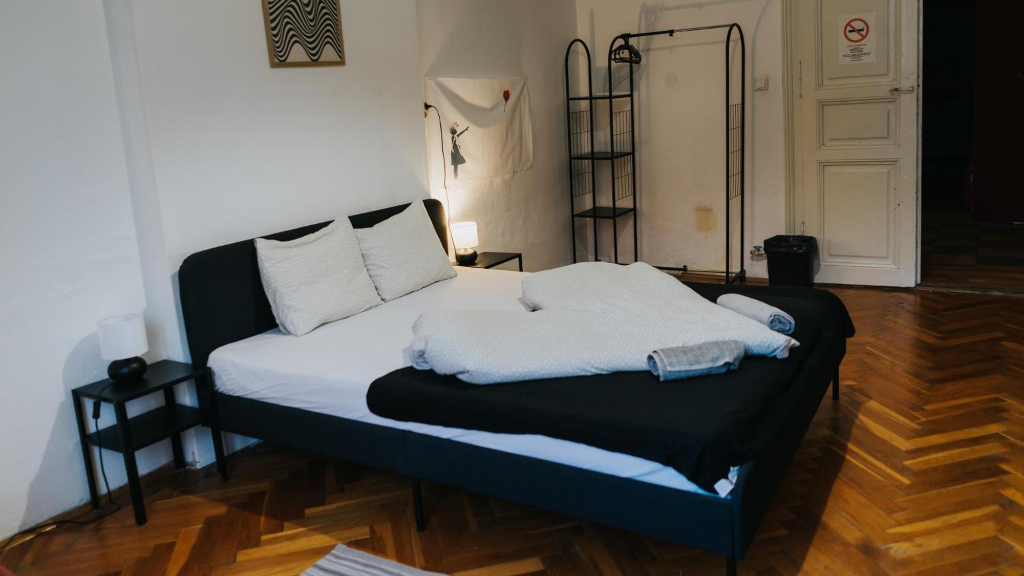 Nap Hostel Печ Екстериор снимка